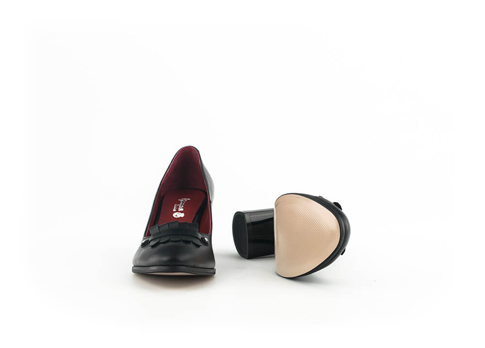 Black ladies shoes 360° Image