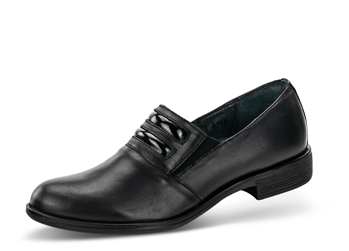 Ladies' shoes with elastic sling in black leather and lacquer