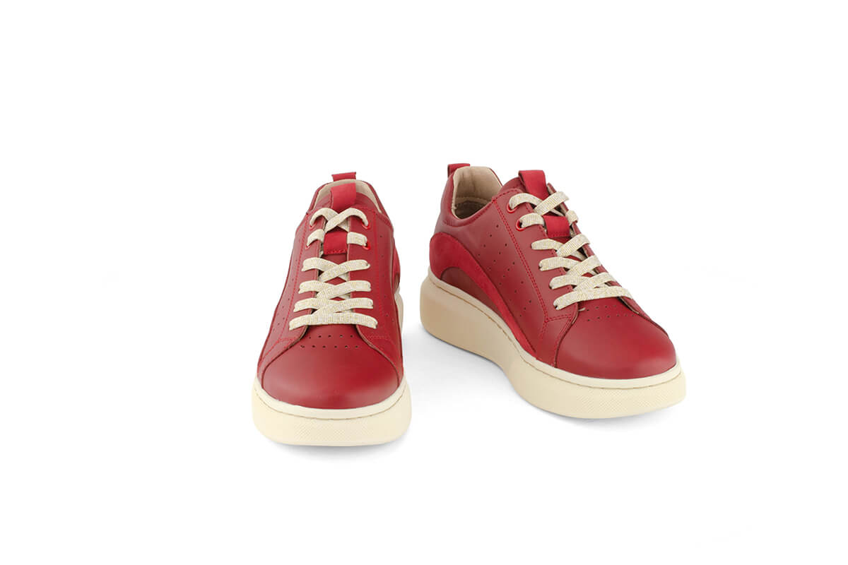 Дамски кецове в червен цвят 360° Image