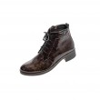 Дамски ежедневни боти от естествен лак в кафяв цвят  Thumb