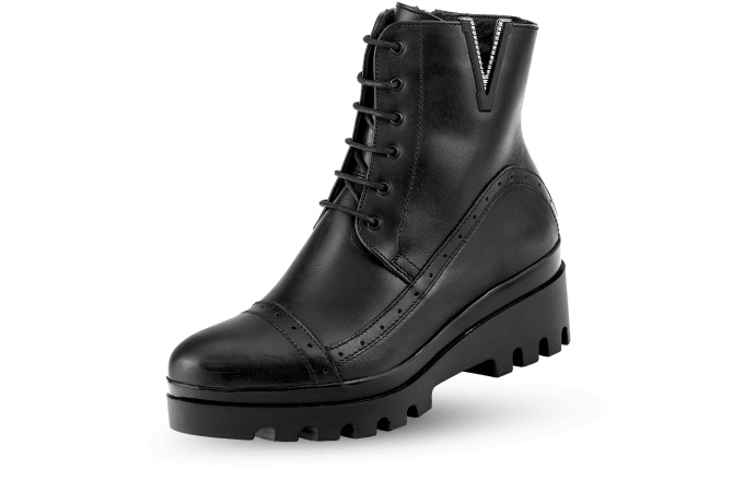 Дамски боти на платформа с връзки и цип в черно