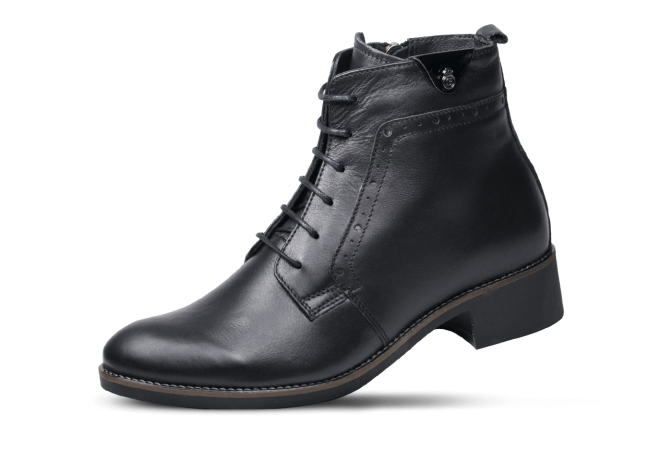 Ladies' boots in black with zipper and ties