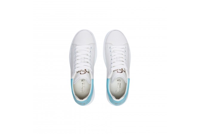 Дамски спортни маратонки в бял и син цвят