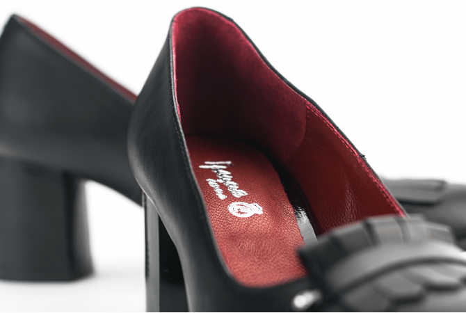 Black ladies shoes